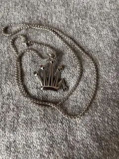 STUSSY シルバー クラウンネックレス E4