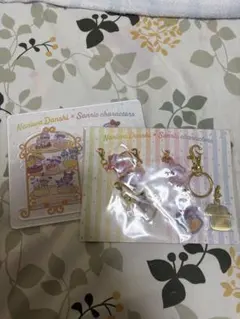 なにわ男子　サンリオ　メタルチャーム　アクリルスマホスタンド　ローソンコラボ