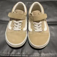 Item thumbnail for item 27e49aed-a3ba-4995-85fd-a4953992948c