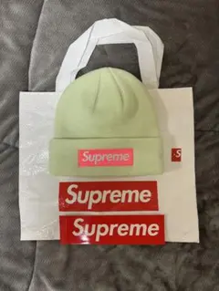 【ステッカー付き】 Supreme Box Logo Beanieのサムネイル