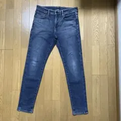 ユニクロ　ジーンズ　31インチ ウルトラストレッチ