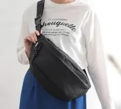 【新品・未開封】ALTROSE ボディバッグ 大容量 軽量 メンズ レディース