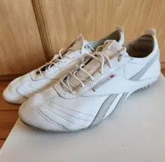 Reebok レザースニーカー 24cmのサムネイル