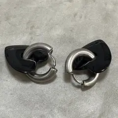 ハート型 ブラック ビンテージフープイヤリング　黒