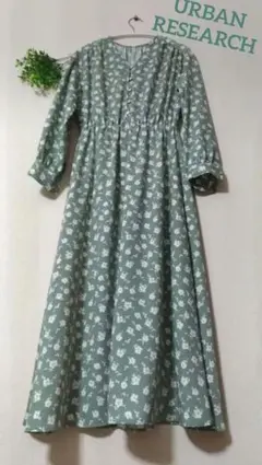 美品 アーバンリサーチ ヴィンテージフラワープリントワンピース くすみミント