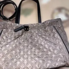CACHELLIE ベージュ キルティング ショルダーバッグのサムネイル