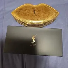 YSL BEAUTE リップ型ポーチのサムネイル