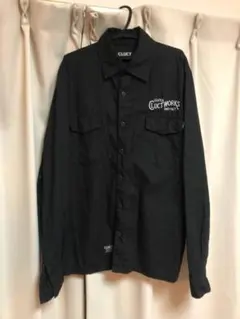 CLUCT 黒長袖シャツのサムネイル