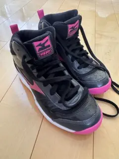 ミズノ　Mizuno バッシュ　22.5㎝