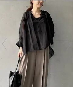 ZOZO限Black◇センターピンタックシアーロンTee ETRE TOKYO - メルカリ