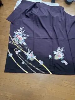 振袖 牡丹 菊 桜 花車 金彩 紫 黒 グラデーション(未使用)のサムネイル