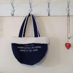 Item thumbnail for item 5d8e3637-fd8b-40ac-9f80-6060ce781c18