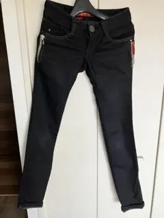レッドペッパー red label w24 スキニー　サイドジップ　ブラックのサムネイル
