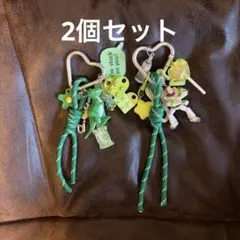 【未使用】トイストーリー バズライトイヤー 恐竜 バッグチャーム 2個セット