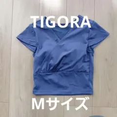 tigora　Mサイズ　Vネックヨガウェア 内蔵ブラ付き