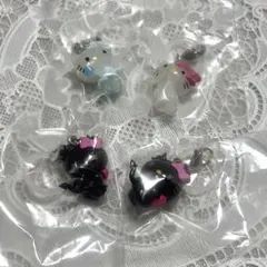 ハローキティめじるしアクセサリー　4個セット