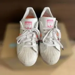 【 adidas SUPERSTAR 】 GW9783スニーカーのサムネイル