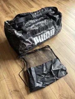 PUMA ボストンバッグ カモフラ柄 スポーツバッグのサムネイル