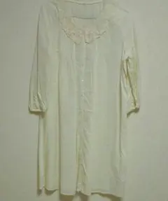 ワンピース　オフホワイト