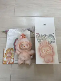 POP MART エナジーラブブ　HAPPINESS