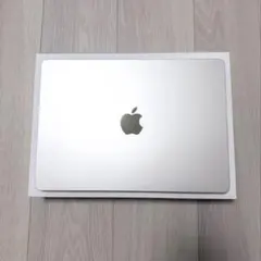 MacBook Air M2 本体 スターライト 16GB SSD 512GB