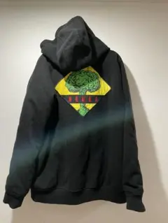 【値下げ】MISHKA ミシカ　アウター　XLサイズ　ストリートのサムネイル