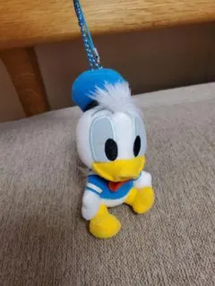 ドナルドダック ぬいぐるみストラップ