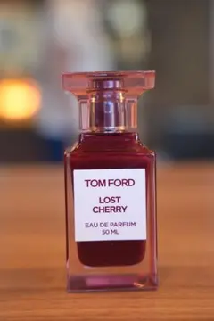 TOM FORD CHERRY SMOKE 50ml 香水 - メルカリ
