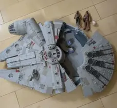 2025年最新】ハズブロ ミレニアムファルコンの人気アイテム - メルカリ