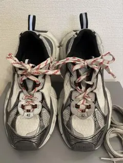 2026年最新】3xL balenciaga 42の人気アイテム - メルカリ