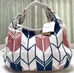 Item thumbnail for item 395c120a-7ebf-4418-bd32-7b3b45d13d67