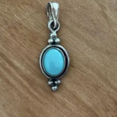 シルバー925製 オーバル型ペンダント　ターコイズ