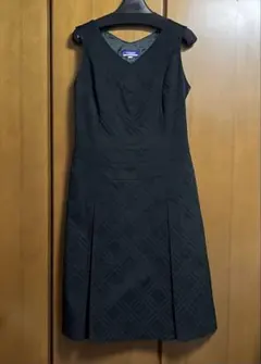 BURBERRY BLUE LABEL ノースリーブ ワンピース 38 ブラック - メルカリ