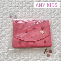新品 anyFAM 総柄刺繍 移動ポケット ピンク いちご さくらんぼ