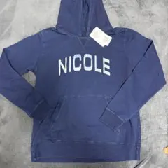 新品！　NICOLE パーカーのサムネイル