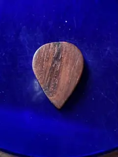 Item thumbnail for item b8445cd3-53d0-430b-86c6-6b694244e06e