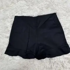 新品未使用　ZARA ザラ　ショートパンツ　フリル裾　ブラック