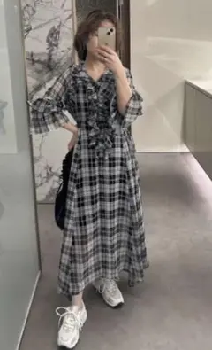 Lily Brown チェック柄フリルシャツワンピース