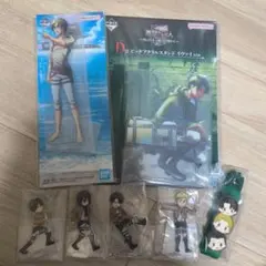 一番くじ 進撃の巨人 獣の巨人は俺が仕留める C賞 D賞 アクリルスタンド