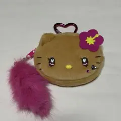 【新品】しまむら×サンリオ　日焼けハローキティーフリースポーチ