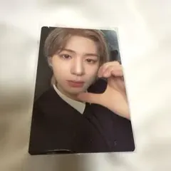 BOYNEXTDOOR weverse イハン トレカ ラキドロ BOYNEXTDOOR NoGenre weverse 公演記念ラキドロ ソンホ - メルカリ