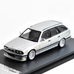 Mortal BMW E34 Alpina B10 Touring シルバーのサムネイル