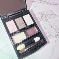 Item thumbnail for item 01fbd0b1-661c-40f5-839c-e8bb7835d547