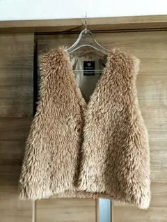 w closet ボアベスト ベージュのサムネイル