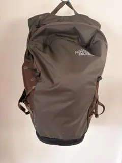 THE NORTH FACE バックパック ブラウン