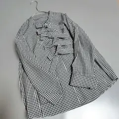 美品✨️リボンたくさんギンガムチェックシャツ　ボウタイブラウス大きいサイズのサムネイル