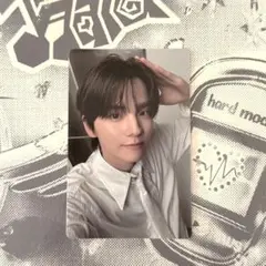 TWS シニュ play hard play mode トレカ 封入