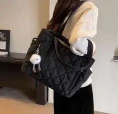 新品 キルティング マザーズトートのサムネイル