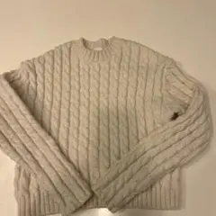 ZARA アイボリー または白 ケーブルニットセーター 13-14歳
