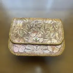 ハンドメイド花柄レザークラッチバッグ